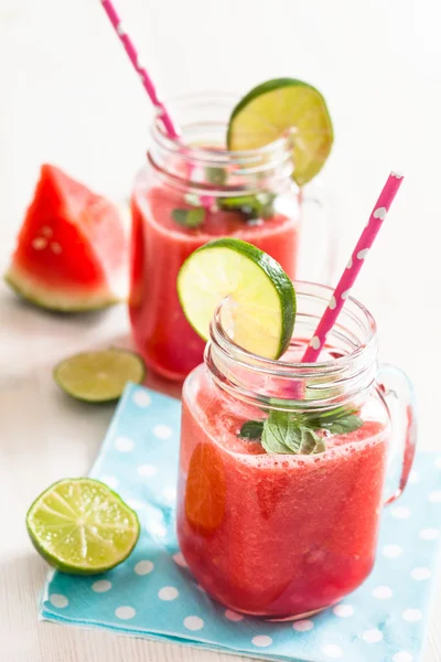 Vattenmelon och lime drink — Stockfoto