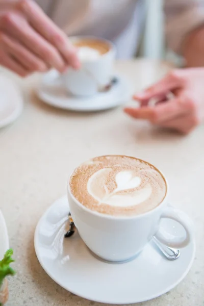 Heerlijke koffie kopjes — Stockfoto