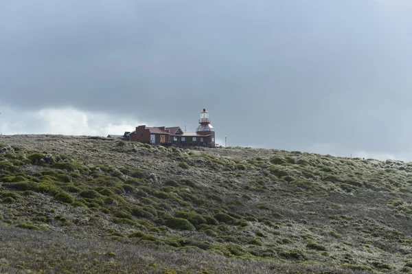 Berühmter Leuchtturm am Kap Horn - der südlichste Punkt des Archipels Feuerland — Stockfoto