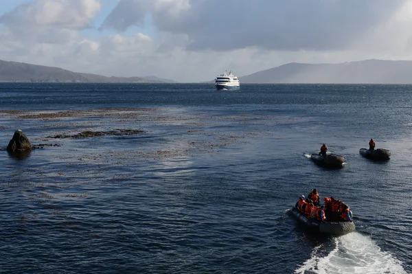 Crucero "Via Australis" cerca de Cabo cuerno . —  Fotos de Stock