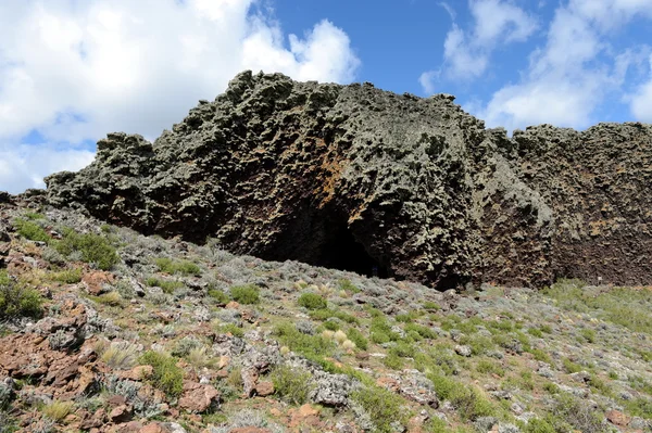 Der von uralten Indianerstämmen bewohnte Ort im Nationalpark pali aike. — Stockfoto