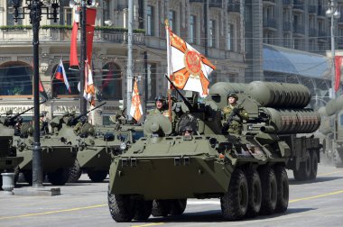 Btr-82a amfibi zırhlı personel taşıyıcı (Apc Rus bir 8 x 8 tekerlekli olduğunu).