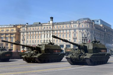 Koalisyon-Sv - Rus proje kendinden tahrikli topçu sınıfı motorlu obüs Armata evrensel mücadele platformu dayalı