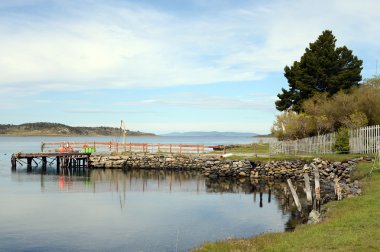  Harberton'da Emlak Tierra del Fuego en eski çiftlik ve bölgenin önemli bir tarihi anıt var. Marina estates.
