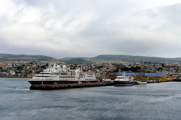 Havet port av Punta Arenas. — Stockfoto