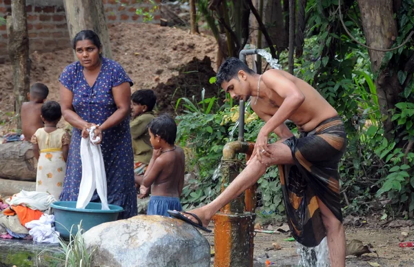 Water treatments on the streets of the village on the island of Sri Lanka. — Stock Photo, Image