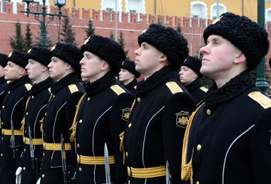 The guard of honor during a ceremony of laying flowers at the tomb of the Unknown soldier in the Alexander garden in Moscow