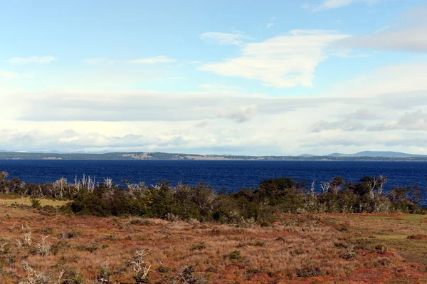 Lago Blanco na ostrově Tierra del Fuego. — Stock fotografie