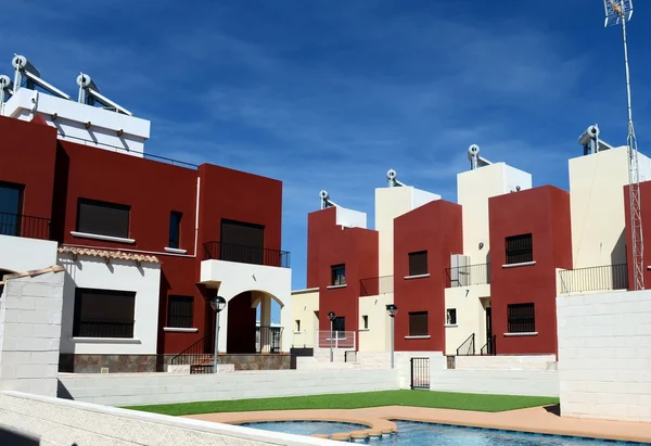 Torrevieja ayrıcalıklı konumu ve eşsiz iklim koşulları ile Akdeniz bir şehir olduğunu