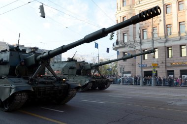  2s35 Koalitsiya-Sv bir yeni potansiyel Rus kundağı motorlu olduğunu.