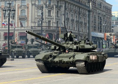   T-90a üçüncü nesil Rus ana muharebe tankı olduğunu.