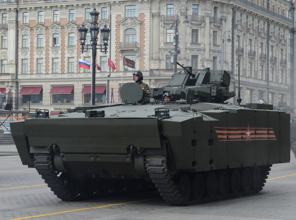  БМП "Объект 695" на гусеничной платформе "Курганец-25"
"