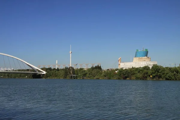 Seville Spagna Luglio 2011 Fiume Guadalquivir Siviglia Spagna — Foto Stock