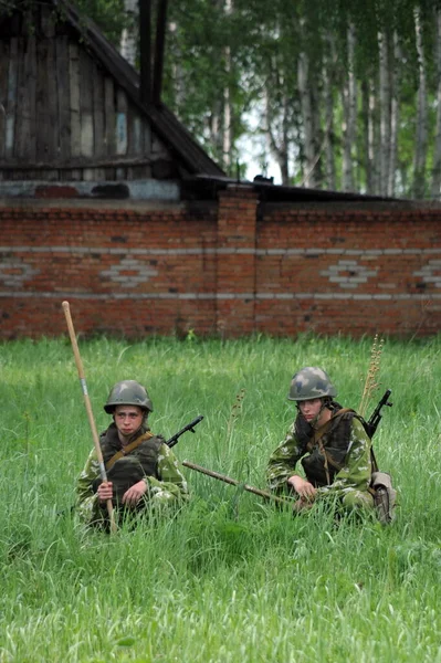 Jurga Siberia Russland Juni 2011 Sapper Auf Dem Minenfeld Warten — Stockfoto