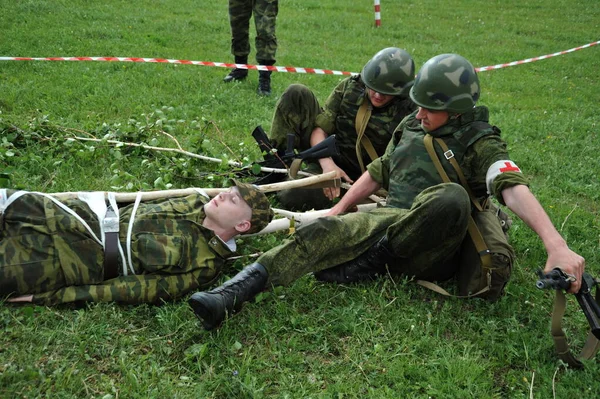 Jurga Siberia Russia June 2011 Training Soldiers Evacuate Wounded Battlefield — 图库照片