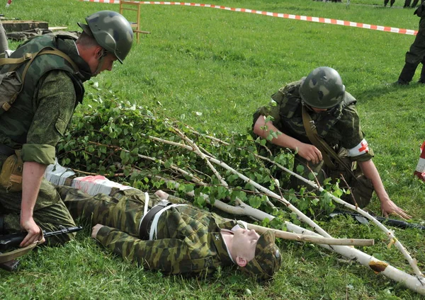 Jurga Siberia Russia June 2011 Training Soldiers Evacuate Wounded Battlefield — 图库照片