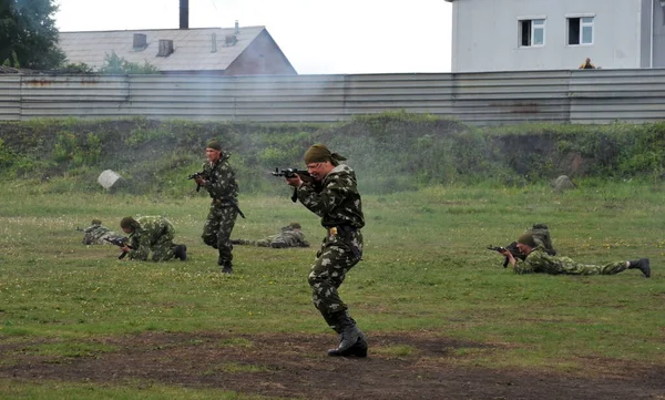 Jurga Siberia Rusia Junio 2011 Trabajando Batalla Entrenamiento Los Soldados — Foto de Stock