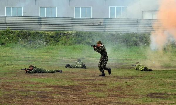 Jurga Siberia Rusia Junio 2011 Trabajando Batalla Entrenamiento Los Soldados — Foto de Stock