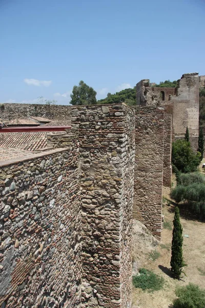 Malaga Hiszpania Lipiec 2011 Starożytne Mury Twierdzy Alcazaba Górze Gibralfaro — Zdjęcie stockowe