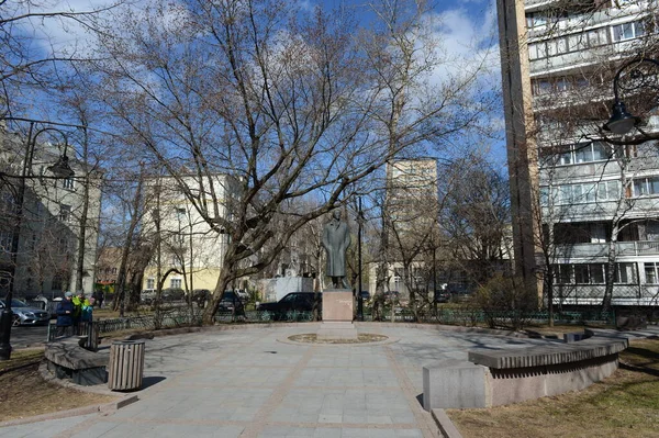 莫斯科 俄罗斯 2017年4月15日 莫斯科市中心的诗人亚历山大 布洛克纪念碑 — 图库照片