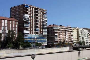 Malaga, İspanya 'nın Endülüs bölgesinde, Akdeniz kıyısında bir tatil beldesidir.