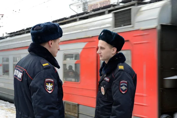 Orekhovo Zuyevo Russia November 2016 Police Squad Railway Platform Orekhovo — Stock Photo, Image