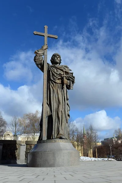 Mosca Russia Febbraio 2017 Monumento Santo Principe Vladimir Grande Piazza — Foto Stock