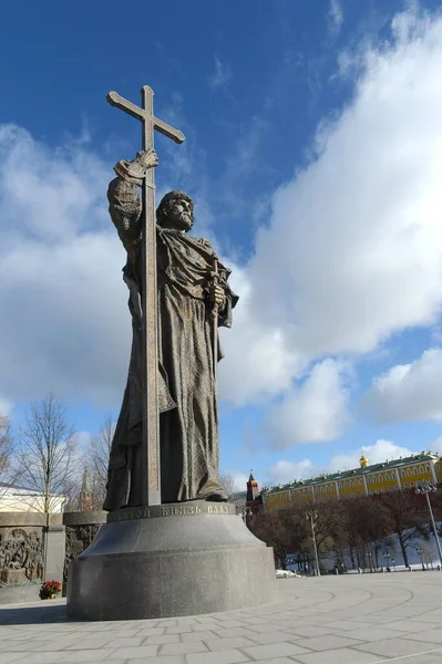 Mosca Russia Febbraio 2017 Monumento Santo Principe Vladimir Grande Piazza — Foto Stock
