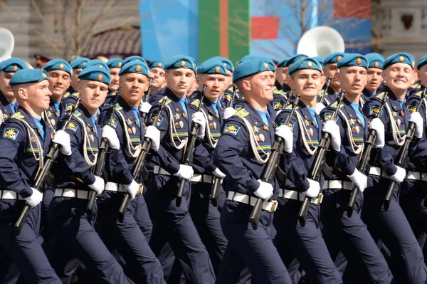Moscow Russia May 2021 空军学院学员 Zhukovsky和Yu教授的名字命名 加加林在红场庆祝胜利日游行彩排期间 — 图库照片