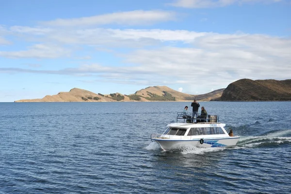 Mountain lake Titicaca. — Stock Photo, Image