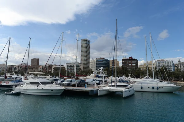 View of Alicante with yachts at sea. — Stock Photo, Image