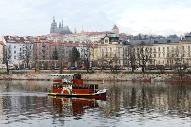 Prag. Vltava Nehri