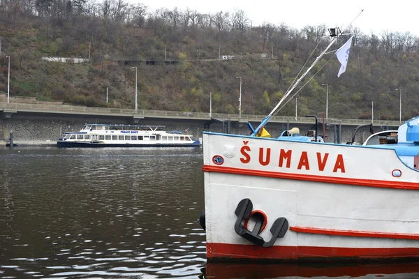 Prag. Vltava Nehri — Stok fotoğraf