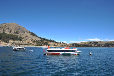 dağ Titikaka Gölü.