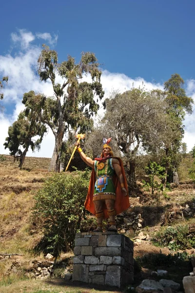 Isla del sol en el lago Titicaca — Foto de Stock