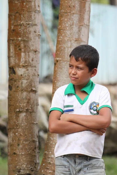 Unidentified boy on street. — Stock Photo, Image