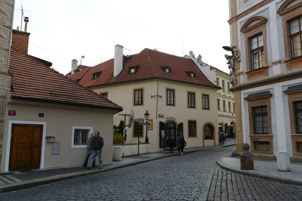 Pracue. Utsikt över staden. — Stockfoto