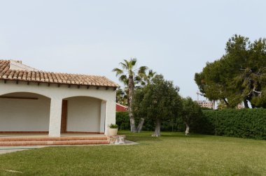 Punta prima popüler tatil beldesi Torrevieja, en güneydeki bir parçasıdır