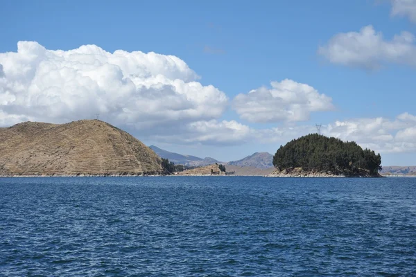 Horské jezero titicaca. — Stock fotografie