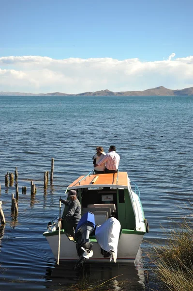 Mountain lake Titicaca — Stock Photo, Image