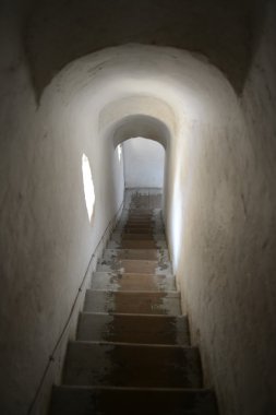 Yaroslavl. Çan kulesine iç kursu.