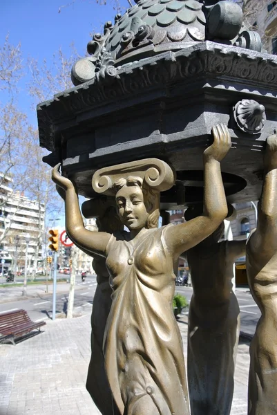 雕塑在巴塞罗那的街道上 — 图库照片