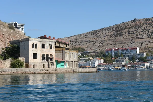 Balaklava är en populärt Krim resort. — Stockfoto