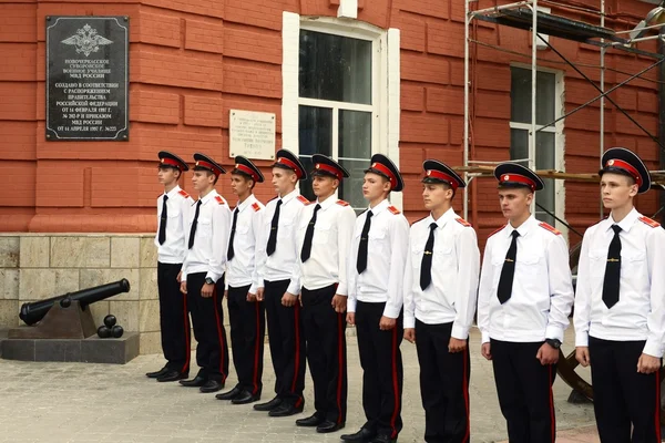 Cadetes Novocherkassk Suvorov escuela militar — Foto de Stock