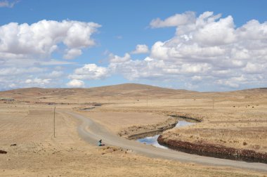 Tiahuanaco çevresinde peyzaj.