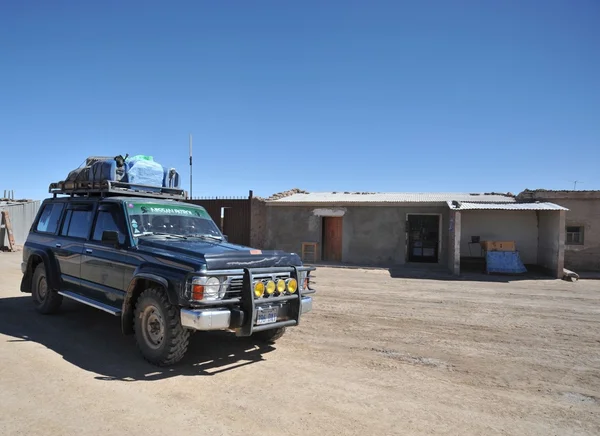 Las bodegas de sal en el lago Uyuni — Foto de Stock