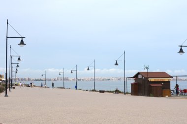 Punta prima popüler tatil beldesi Torrevieja, en güneydeki bir parçasıdır