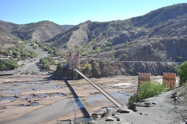 Bergfluss im Altiplano — Stockfoto