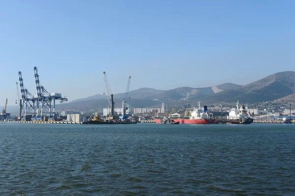 Porto merci a Novorossiysk — Foto Stock
