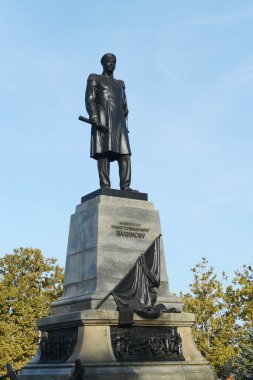Sivastopol, Ukrayna - 17 Eylül 2014: Amiral Nakhimov Anıtı, Olağanüstü Rus deniz komutanı Pavel Nakhimov'dan sonra Sivastopol'deki Nakhimovskaya meydanının merkezinde yer almaktadır..
